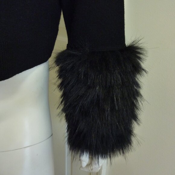 Alice and Olivia Bradley Faux Fur Cuff Wool Blend Crop Cardigan - Picture 8 of 12